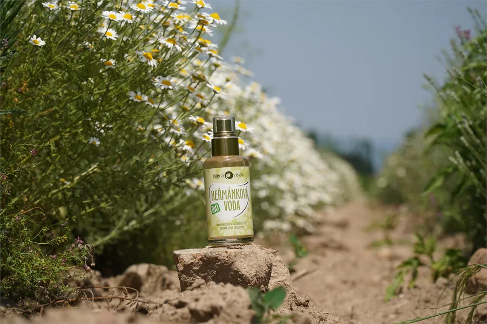 Purity Vision Organická harmančeková voda 100 ml
