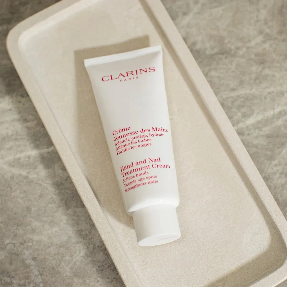 Hand And Nail Treatment Cream krém na ruky a nechty 100 ml