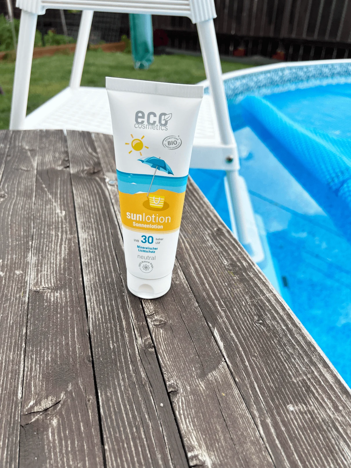 Eco Cosmetics Opaľovacie mlieko Neutral bez parfumácie SPF 30 BIO (125 ml) - s oxidom zinočnatým