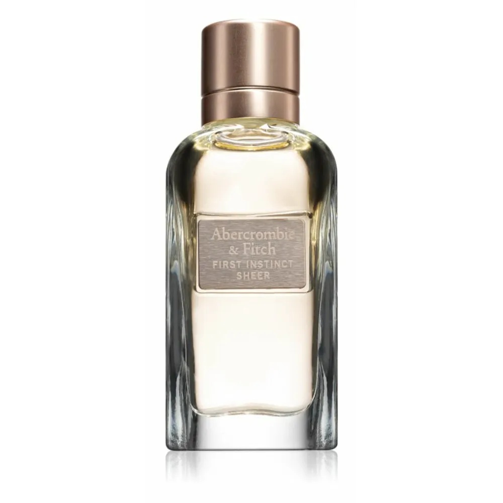 First Instinct Sheer parfumovaná voda pre ženy 30 ml