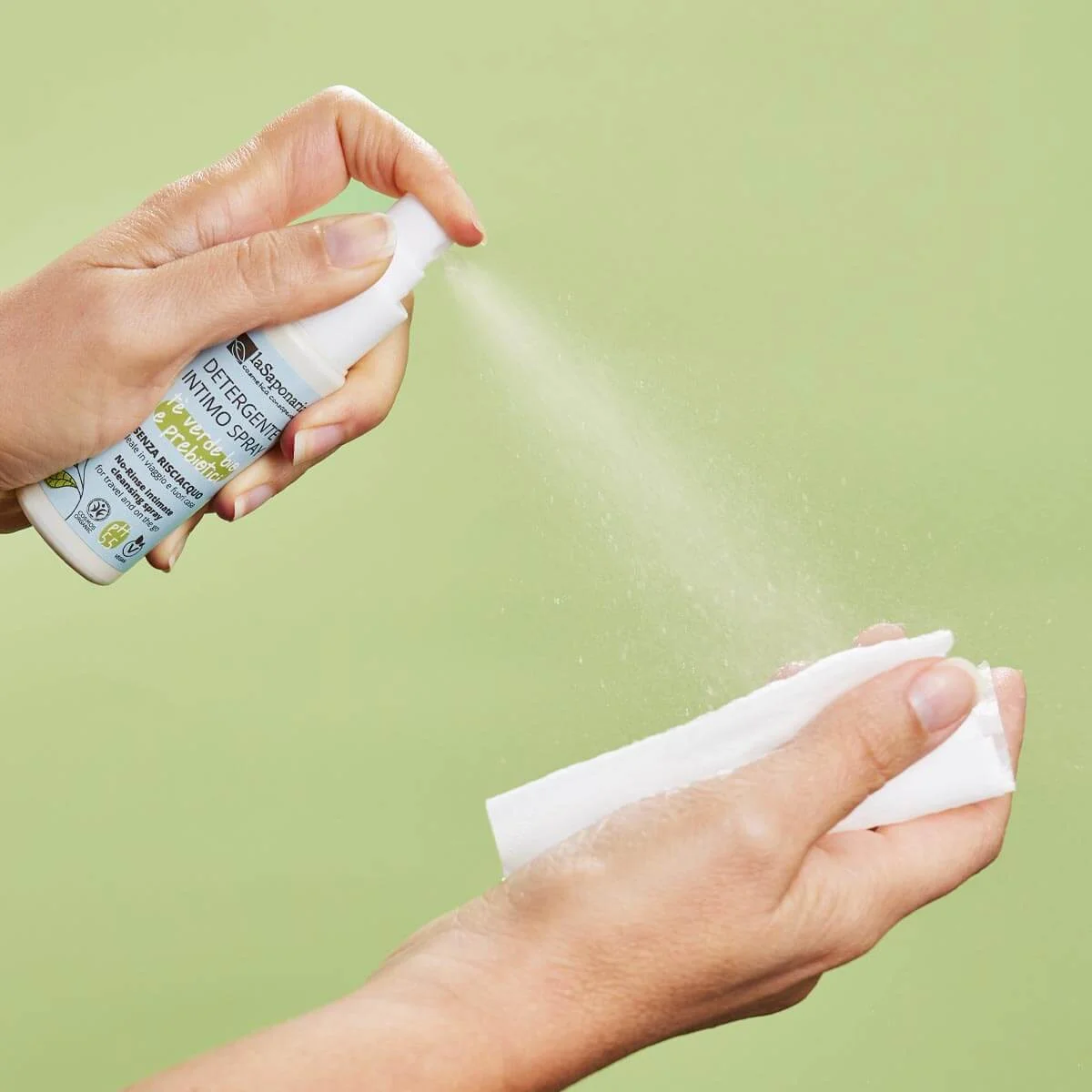 laSaponaria Intímny bezoplachový sprej so zeleným čajom BIO (50 ml) - rýchla intímna čistota kedykoľvek a kdekoľvek