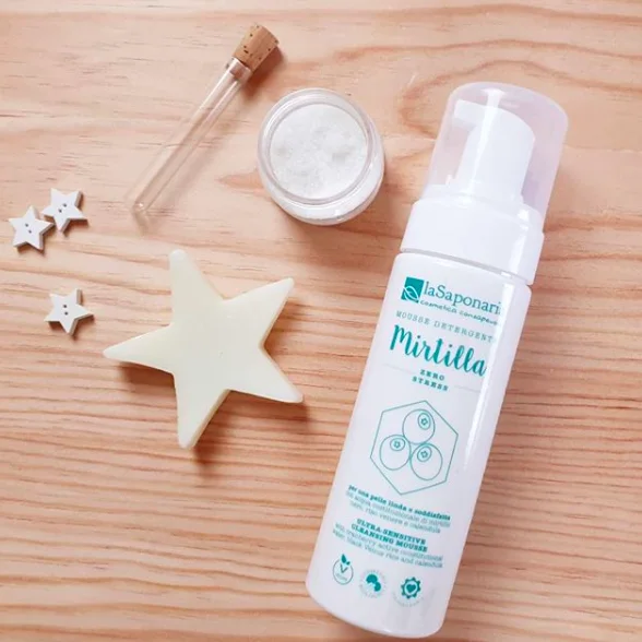 laSaponaria Čistiaca pena extra jemná pre citlivú pleť BIO 50 ml