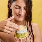 laSaponaria Maska proti krepovateniu vlasov s aloe vera a kyselinou hyalurónovou (200 ml) - pomoc pre vysušenú hrivu