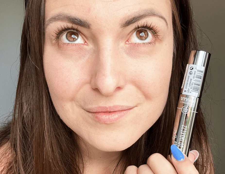 Lavera Riasenka Lash to Impress (13 ml) - čierna - objem a výživa bez rozmazávania