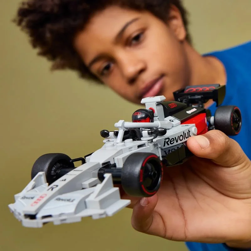 Speed Champions 77259 Závodné auto Audi Revolut F1® Team R26