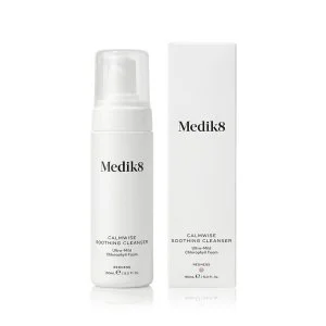 Medik8 CALMWISE Upokojujúci čistiaci prípravok
