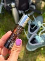 Natasha Roll-on Esenciálny olej Tea Tree BIO (10 ml) - malý pomocník na cesty