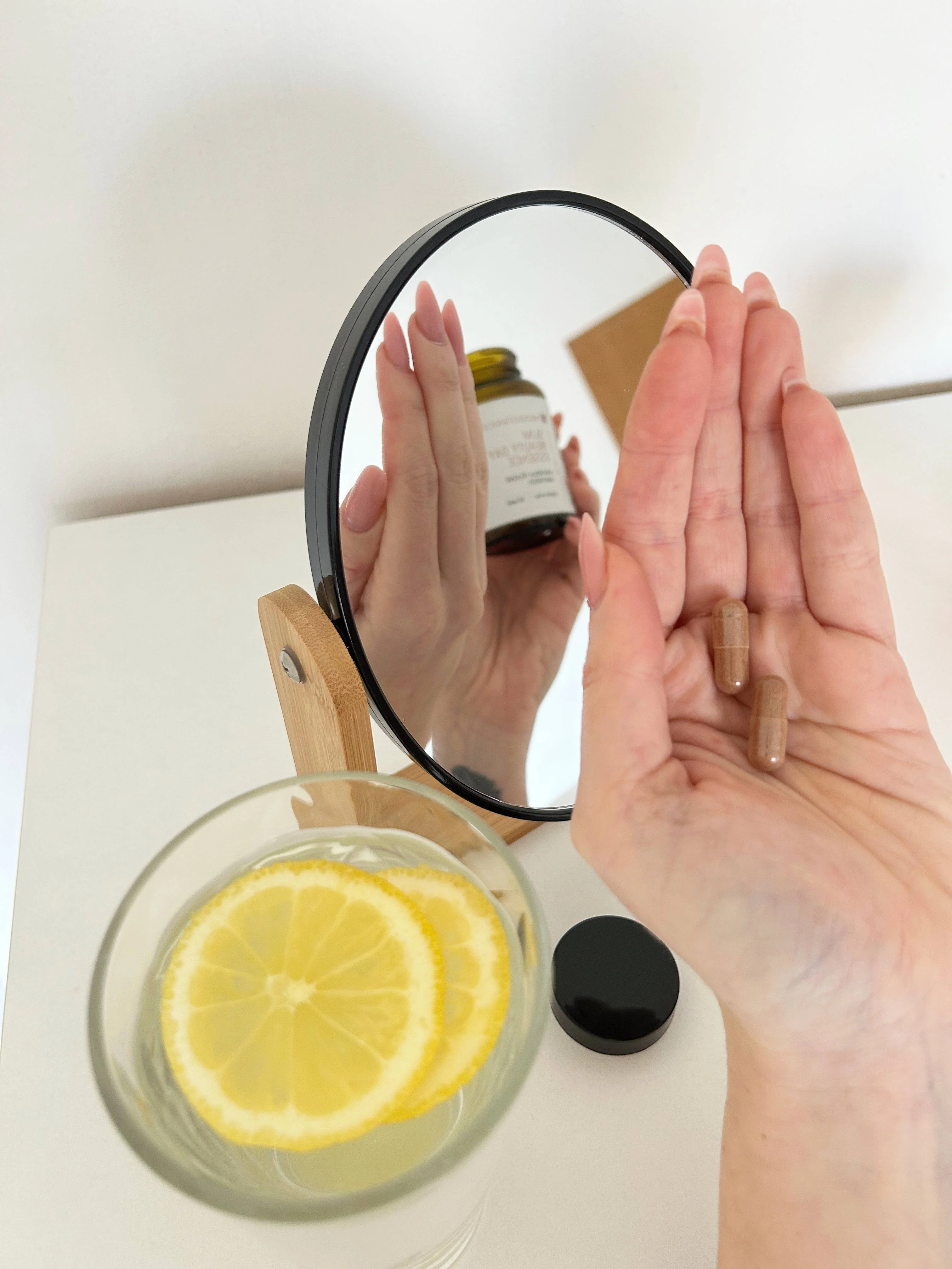 Neobotanics Slim Beauty Day Essence (60 kapsúl) - prispieva ku kontrole telesnej hmotnosti
