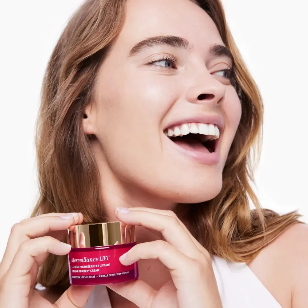 Merveillance LIFT spevňujúci púdrový krém 50 ml