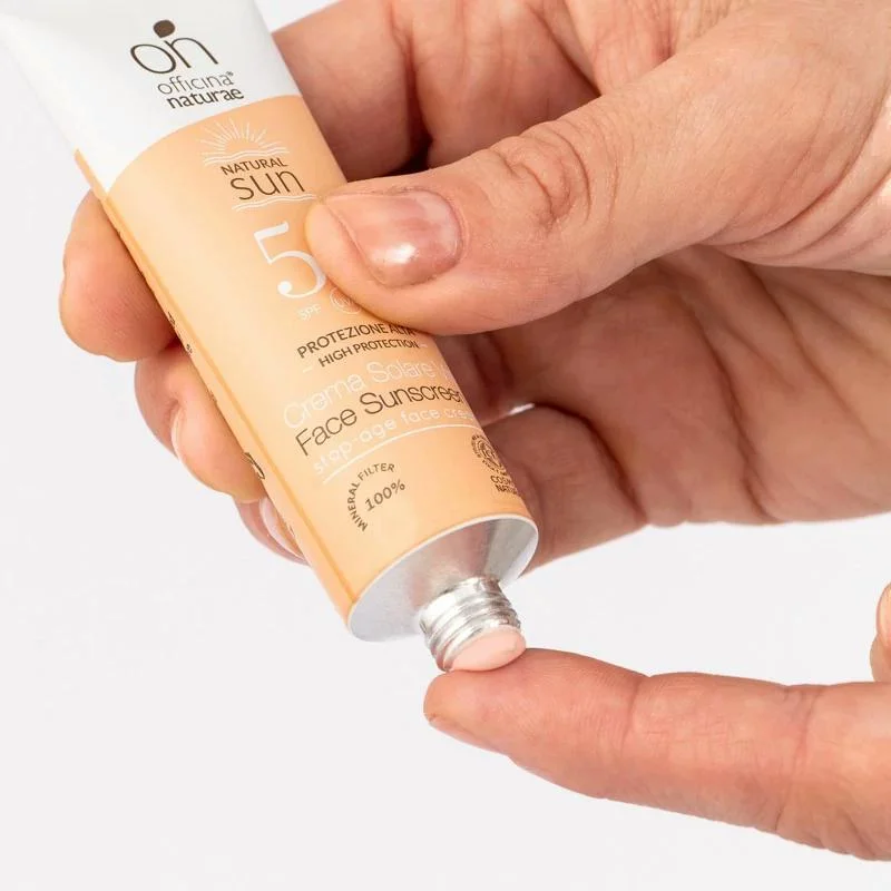 Officina Naturae Opaľovací krém na tvár SPF 50 - spevňujúci (30 ml) - pre všetky typy pleti