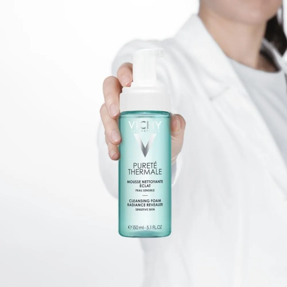 Pureté Thermale Rozjasňujúca čistiaca pena 150 ml