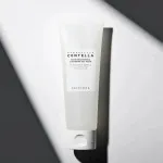 Madagascar Centella Tone Brightening Cleansing Gel Foam penivý čistiaci gél na rozjasnenie a hydratáciu 125 ml