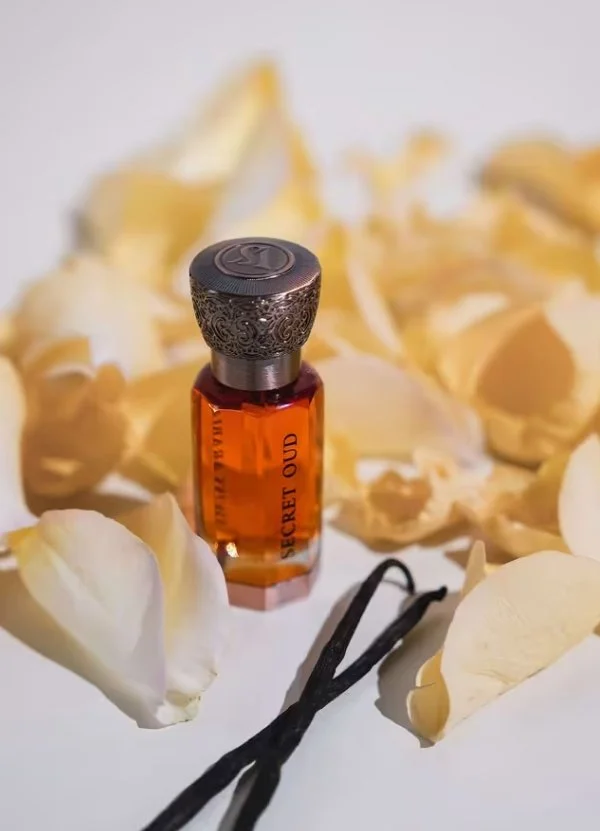 Secret Oud Koncentrovaný parfumový olej U 12 ml