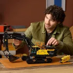 Technic 42215 Bager Volvo EC500 Hybrid