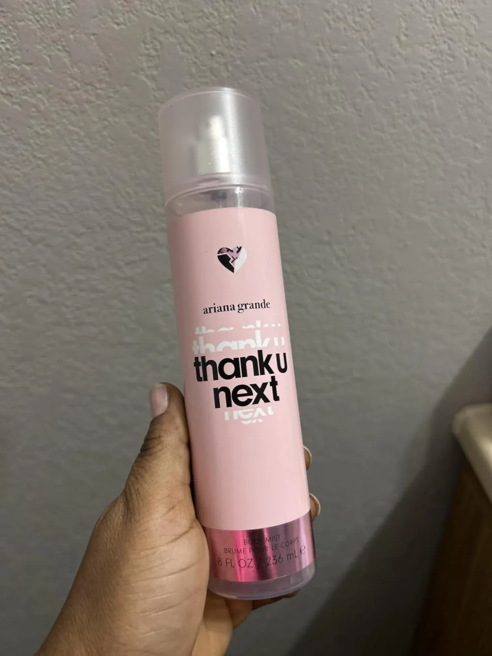 Thank U Next telový sprej pre ženy 236 ml