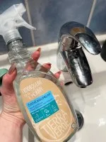 Tierra Verde Čistič kúpeľne s BIO mätou 110 ml - s biologicky odbúrateľnými tenzidmi