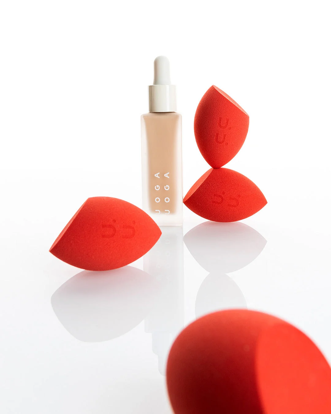 Uoga Uoga Hubka na make-up a BB krém - pre prirodzený vzhľad
