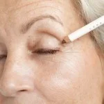 Uoga Uoga Mäkká ceruzka na oči BIO 851 Melting Chocolate - Tmavohnedá - 4 odtiene pre každý look