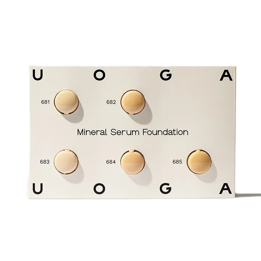 Uoga Uoga Sada testerov Tekutý minerálny make-up a sérum SPF 20 BIO (10 x 1 ml) - 10 odtieňov make-upu