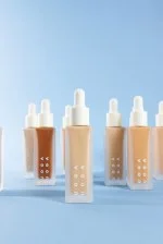 Uoga Uoga Tekutý minerálny make-up a sérum SPF 20 BIO (30 ml) 685 Desolate Shore - hydratuje a chráni pleť