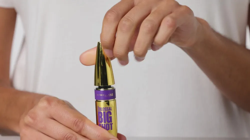 Volum'Express The Colossal Big Shot - Veľmi čierna 10 ml