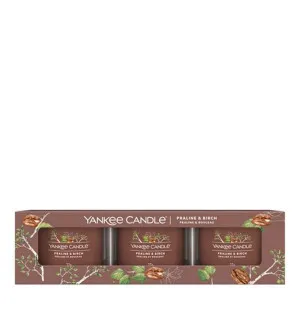 Yankee Candle Praline & Birch votívna sviečka v skle 3 x 37 g