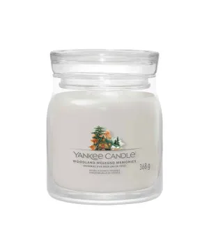 Yankee Candle Woodland Weekend Memories signature sviečka stredná 368 g