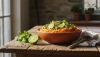 Jednoduchý recept na šťouchané batáty s limetkou a koriandrom