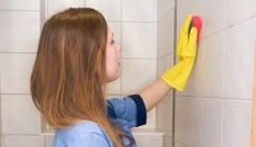 Naučte sa, ako obnoviť lesk zašlých dlaždíc